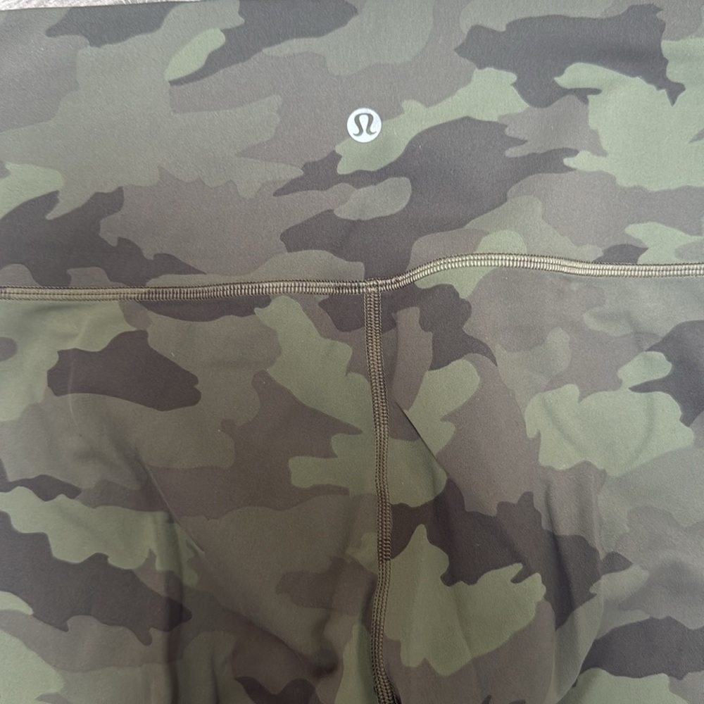 Lululemon Wunder Train - Picture 3 of 3